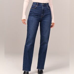 Abercrombie and Fitch The 90s Straight Curve Love Jeans